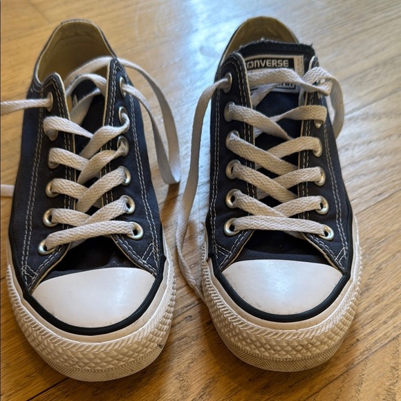 Converse Sneakers navy, size 7, good condition - Picture 1 of 10